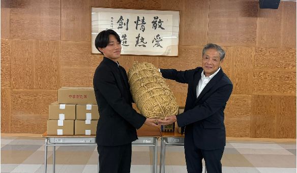 ㊗️山形明正高校サッカー部「第104回 全国高校サッカー選手権大会」全国出場 モンテ棚田米一俵贈呈