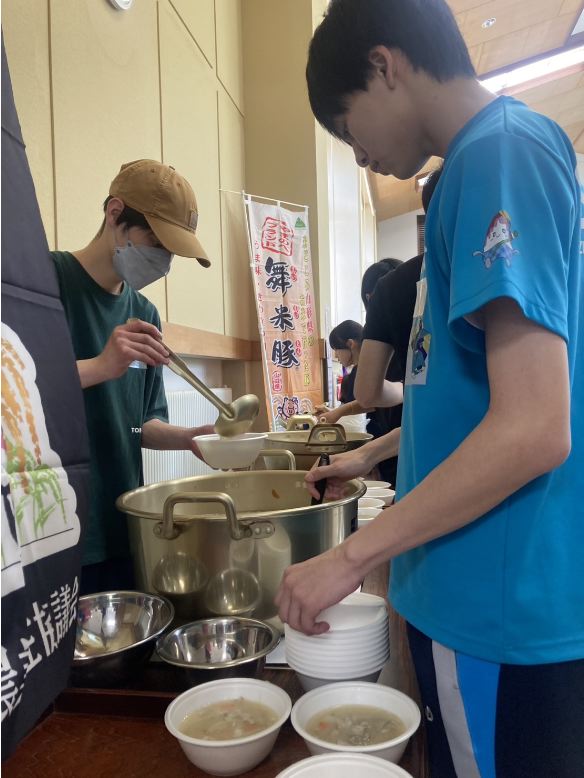 モンテ棚田米の田植え