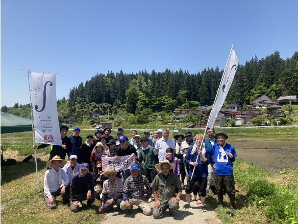 山響棚田米の田植え